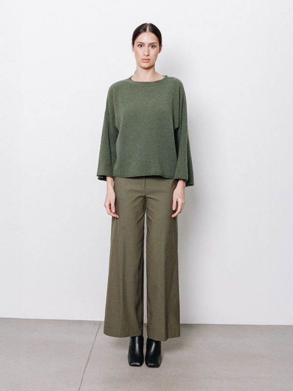 Maglia in viscosa con maniche ampie