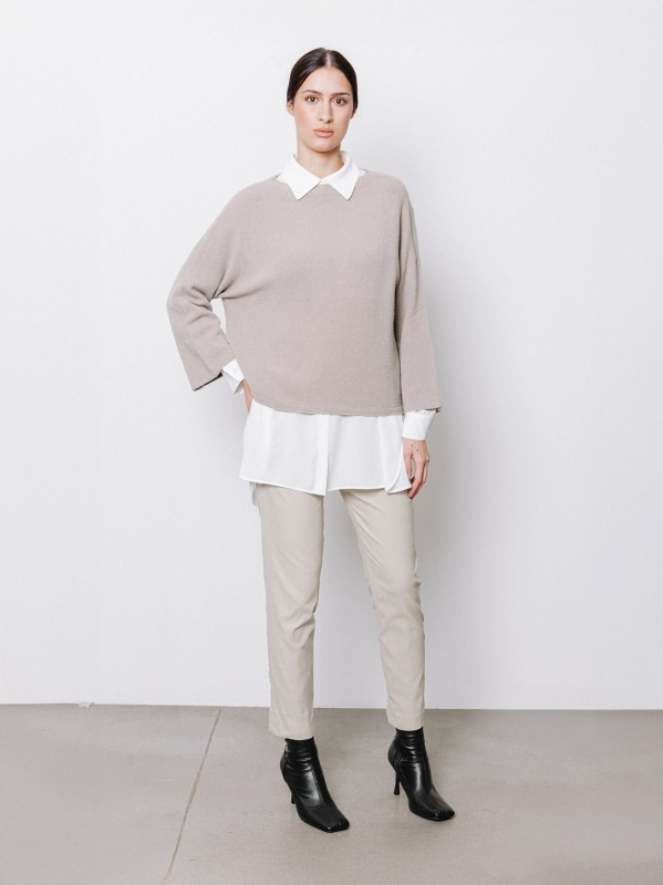 Maglia in viscosa con maniche ampie