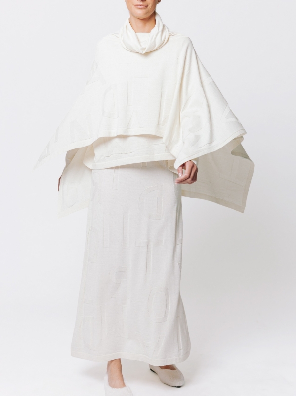 Jacquard-Schriftzug-Poncho