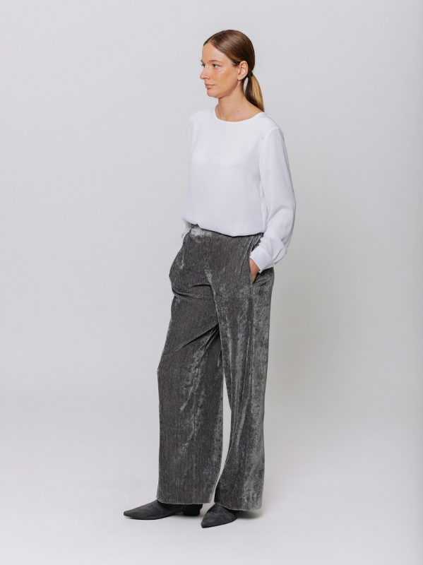 Pantalone palazzo in velluto micro costina stretch