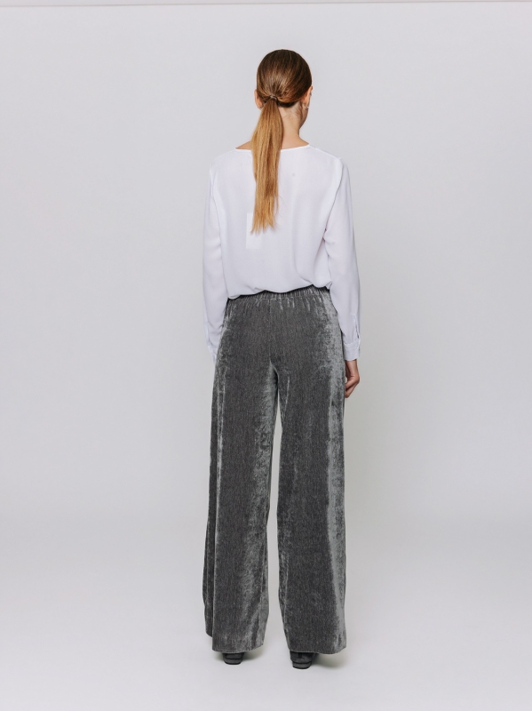 Pantalone palazzo in velluto micro costina stretch
