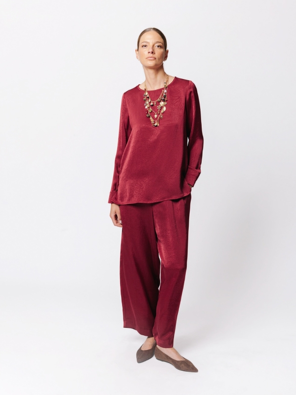 Crew Neck Wavy Satin T-Shirt