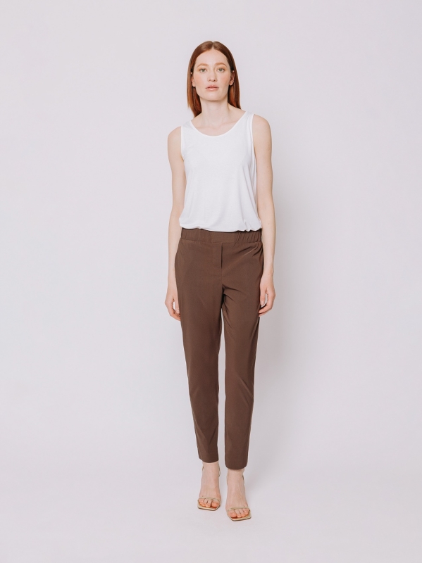 Pantaloni a sigaretta