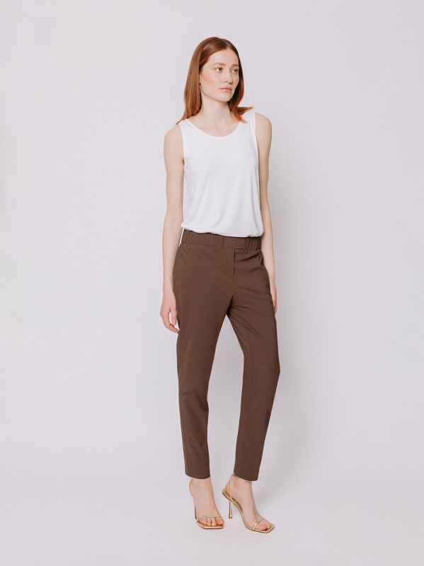 Pantaloni a sigaretta