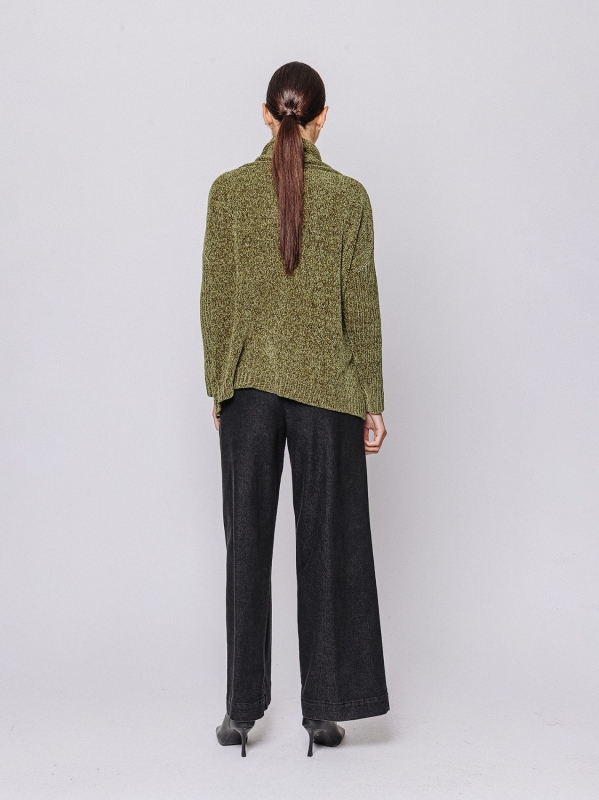 Maglia collo alto in ciniglia