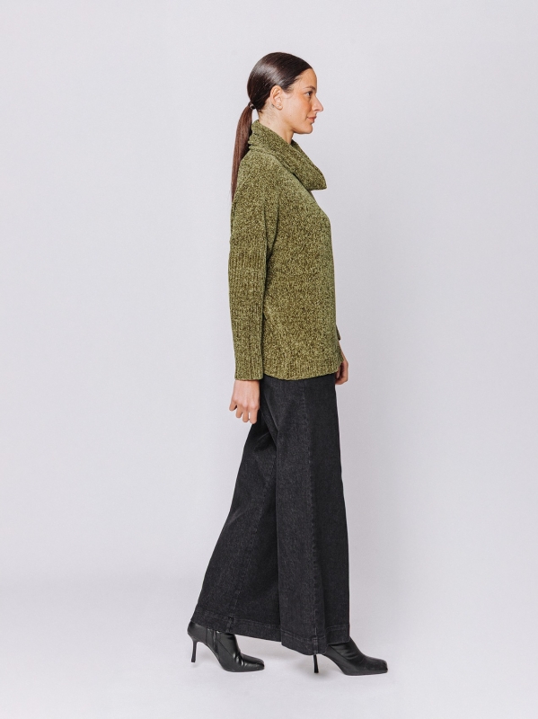 Maglia collo alto in ciniglia