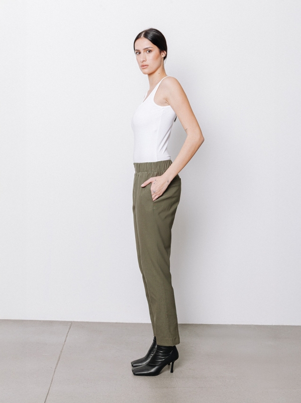 Pantaloni a sigaretta