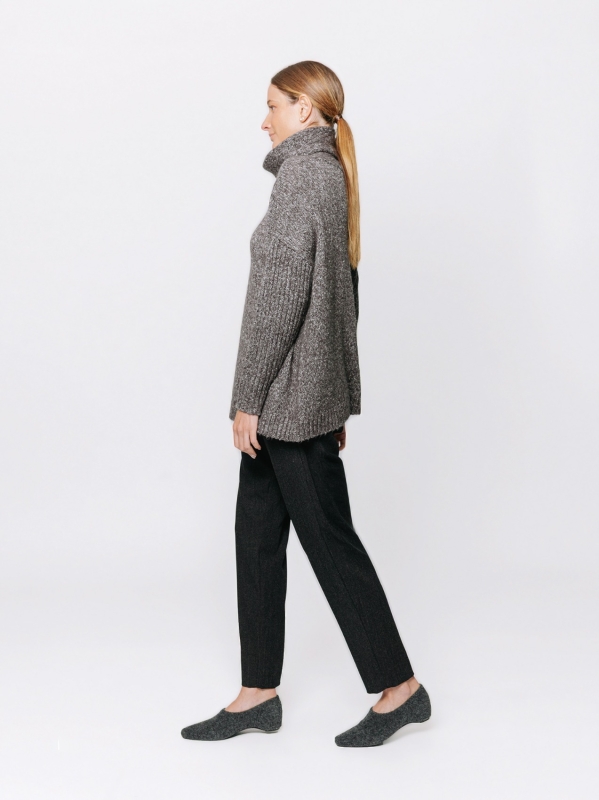 Melange sweater with high neck and ribbed sleeves