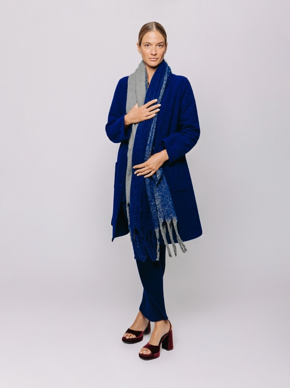 Maxi-Schal mit blauen und grauen Karos