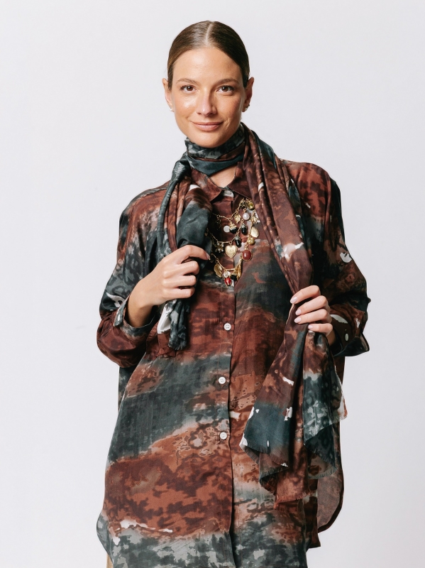 100% silk scarf “Terra & Materia”