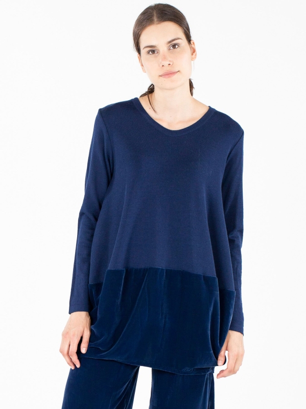 Maglia con inserto in velluto