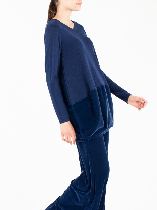 Maglia con inserto in velluto