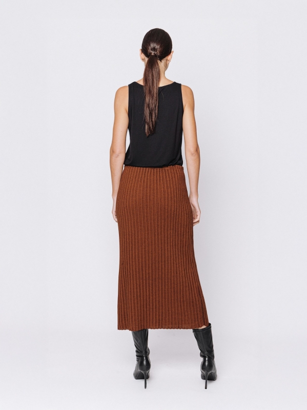 Gonna in lana a costine verticali