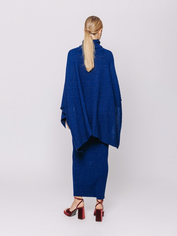 Maxi poncho in lana merino