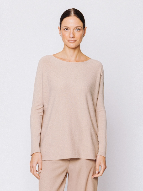 Maglia in viscosa con scollo rotondo