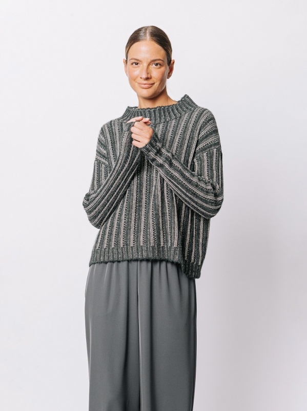Maglione a coste verticali in lana blend 