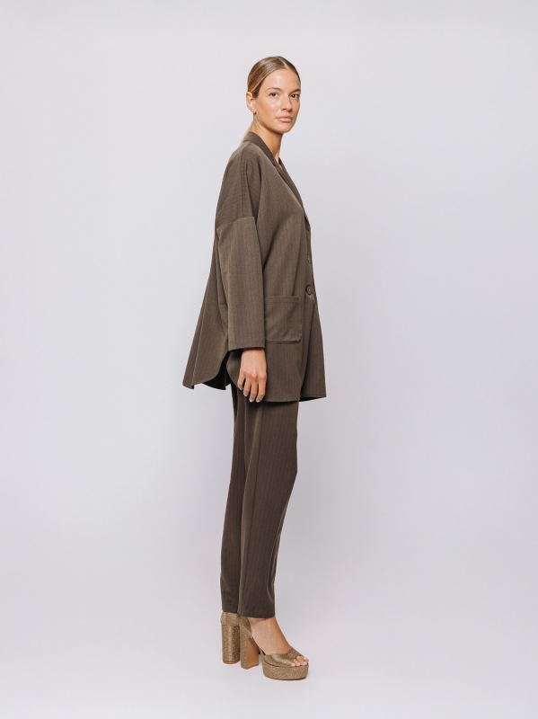 Giacca gessata marrone oversize | Midali Toujours