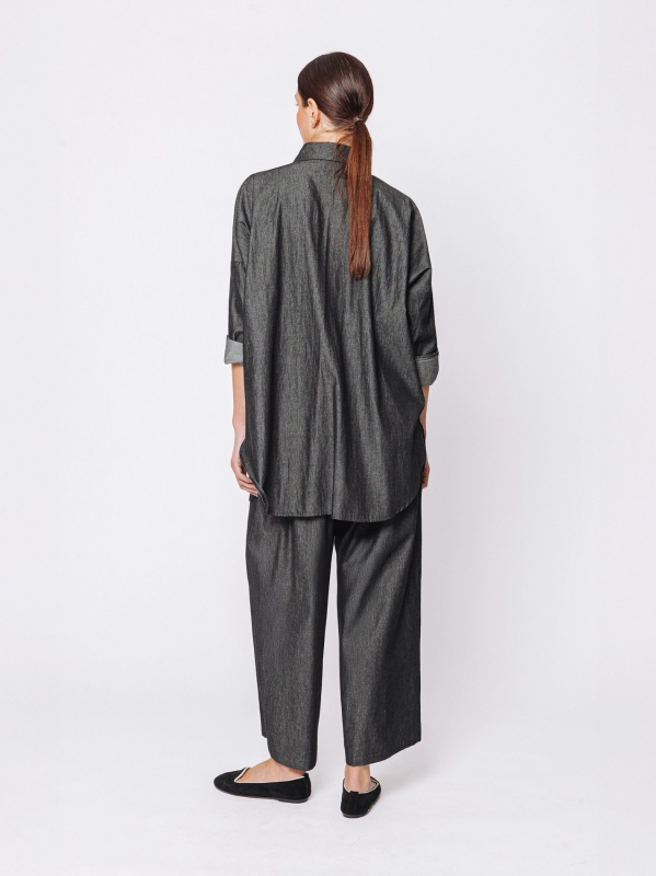 Midali Toujours shirt jacket in chambray jeans