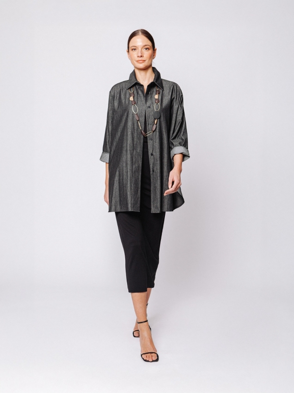 Midali Toujours shirt jacket in chambray jeans