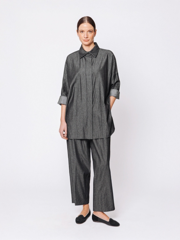 Midali Toujours shirt jacket in chambray jeans