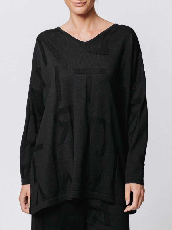 Oversize sweater in Jacquard Lettering