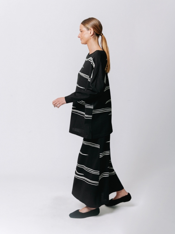Maglia jacquard Traccia con scollatura a barchetta