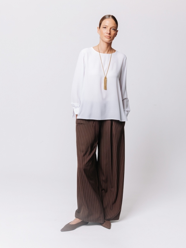 T-shirt Svasata in Tripla Georgette