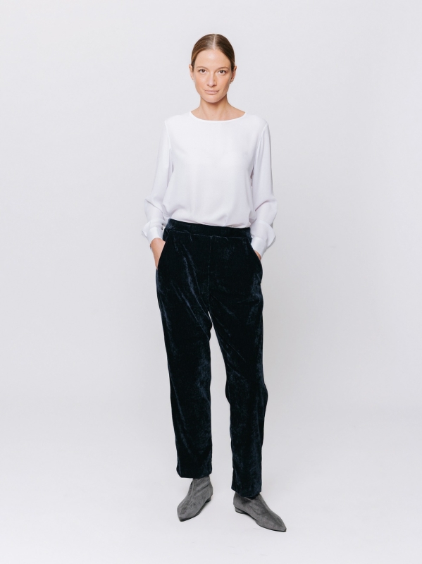Stretch micro-ribbed velvet cigarette trousers