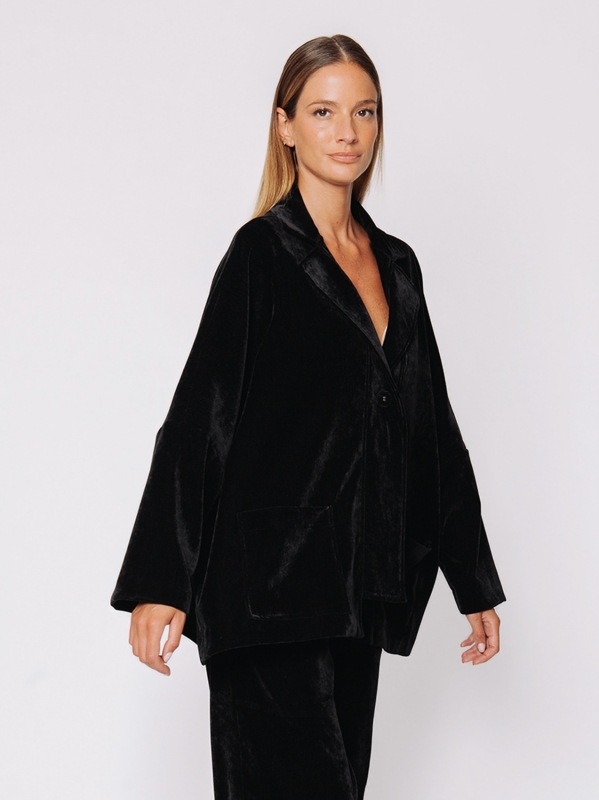 Boxy jacket in stretch micro-ribbed velvet