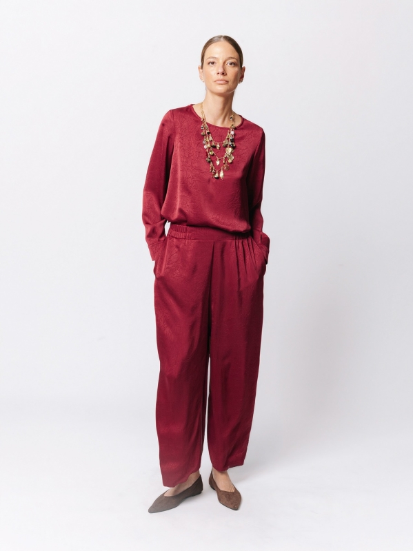 Wide Leg Trousers in Wavy Satin