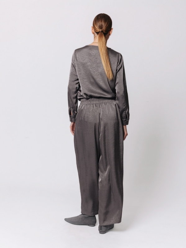 Wide Leg Trousers in Wavy Satin