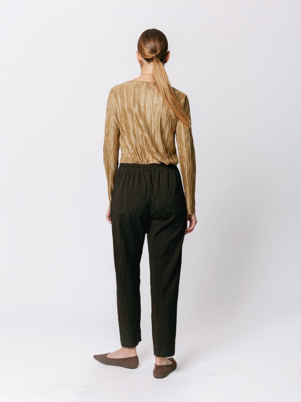 Crinkle Jacquard Cigarette Pants