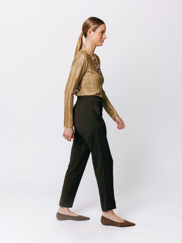 Crinkle Jacquard Cigarette Pants